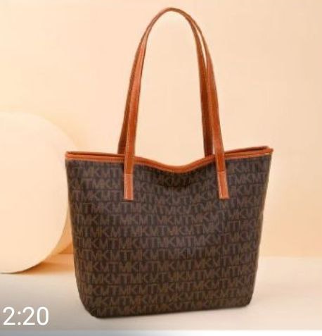 תיק יד מעצבים