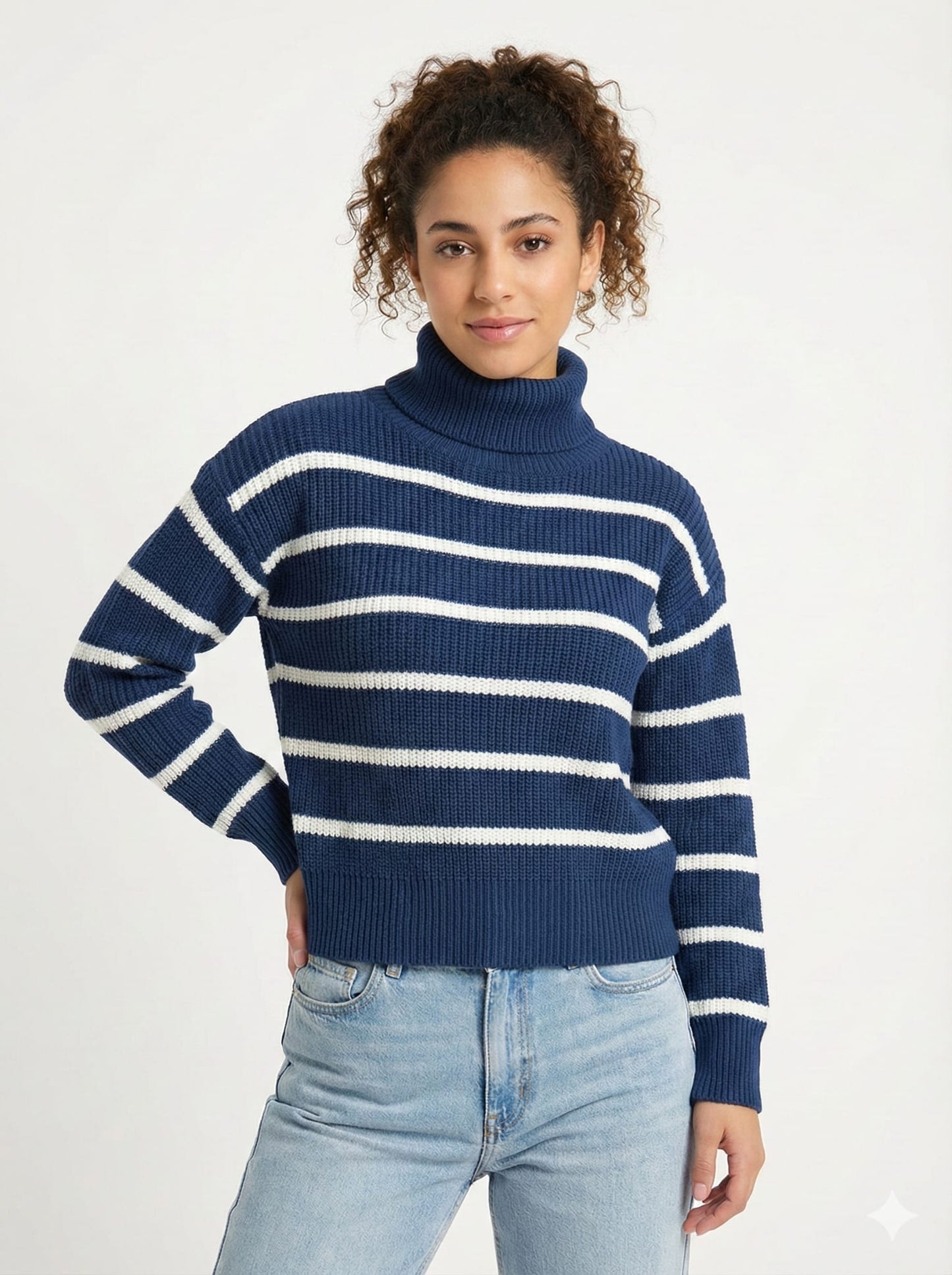 חולצת פסים אופנתית לאישה