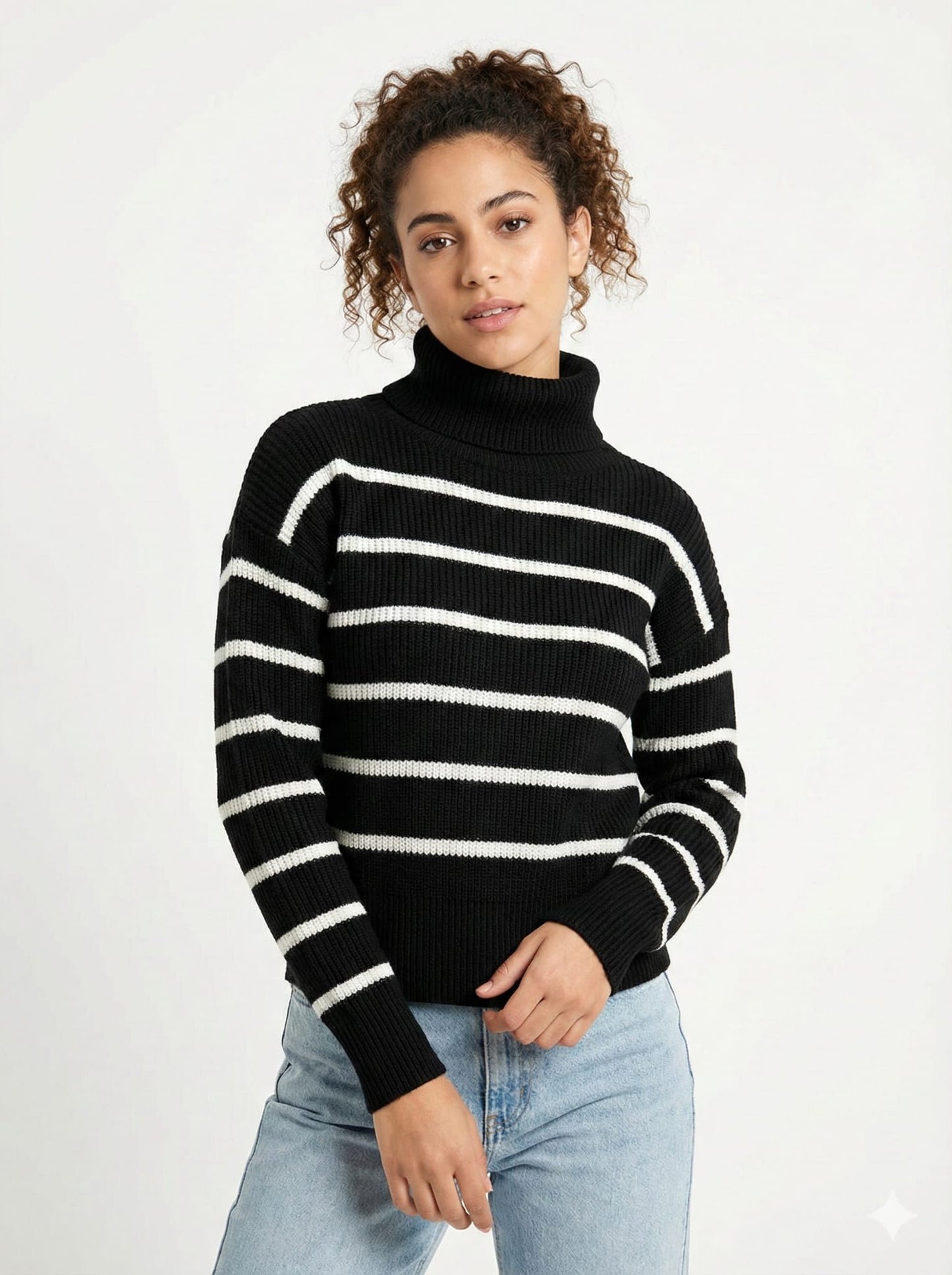 חולצת פסים אופנתית לאישה