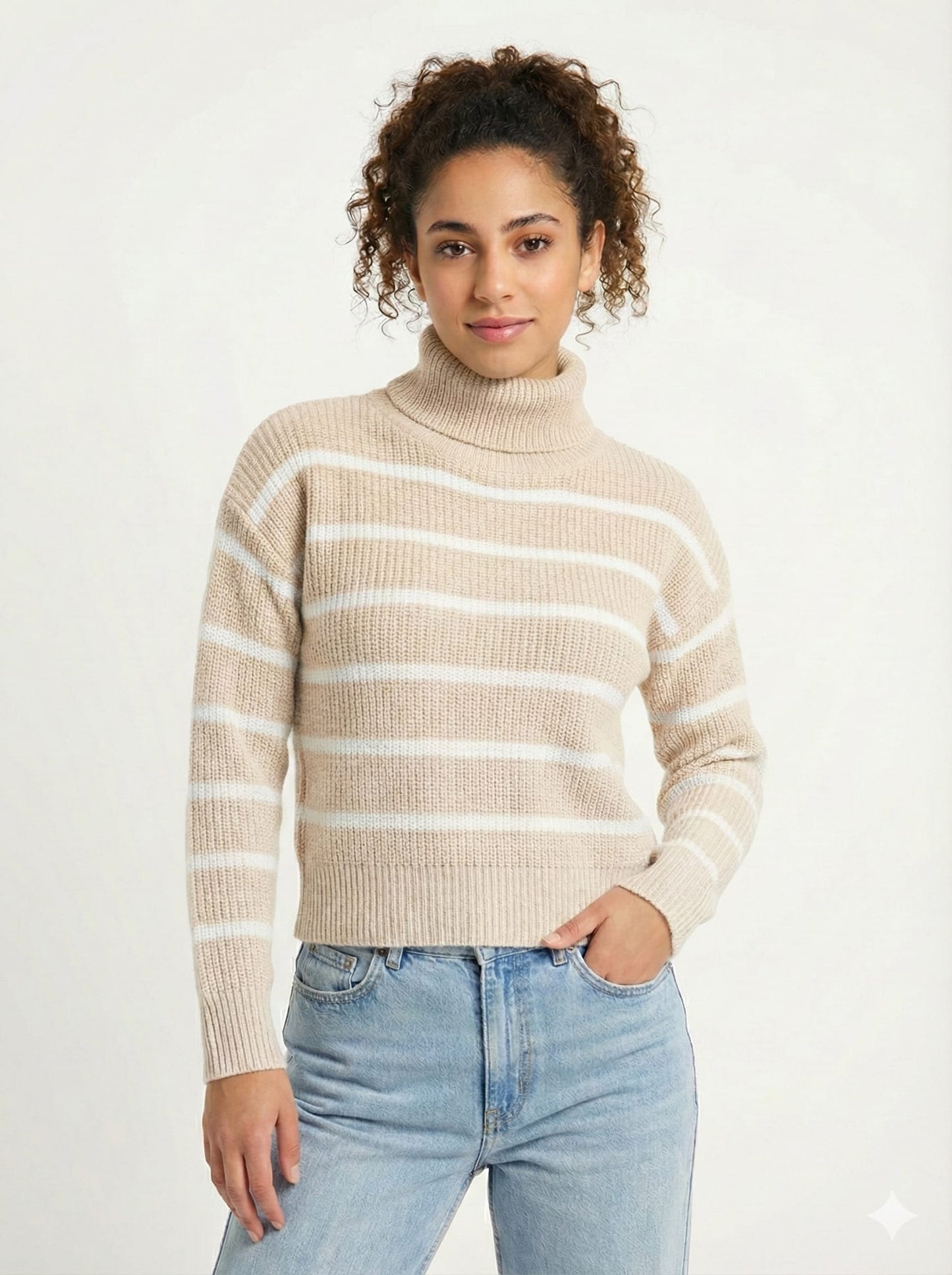 חולצת פסים אופנתית לאישה