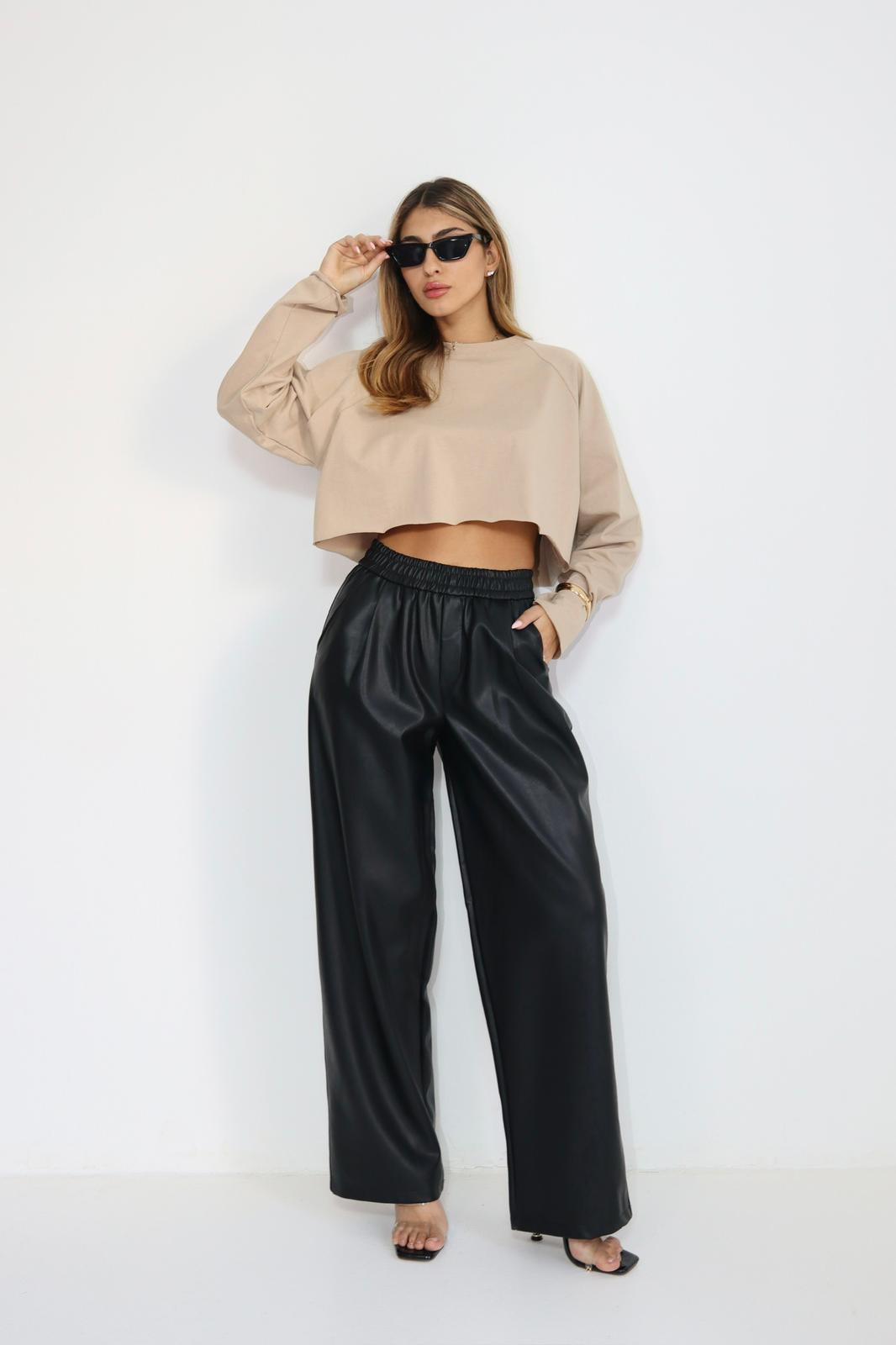 מכנס דמוי עור וויד לג