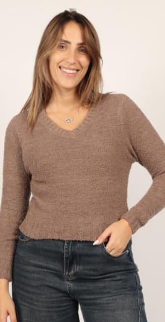 חולצת סריג וי