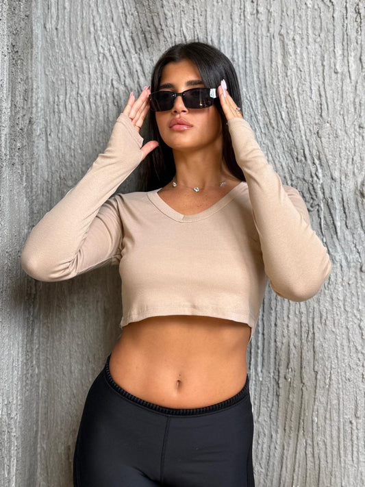 בייסיק כפפה וי