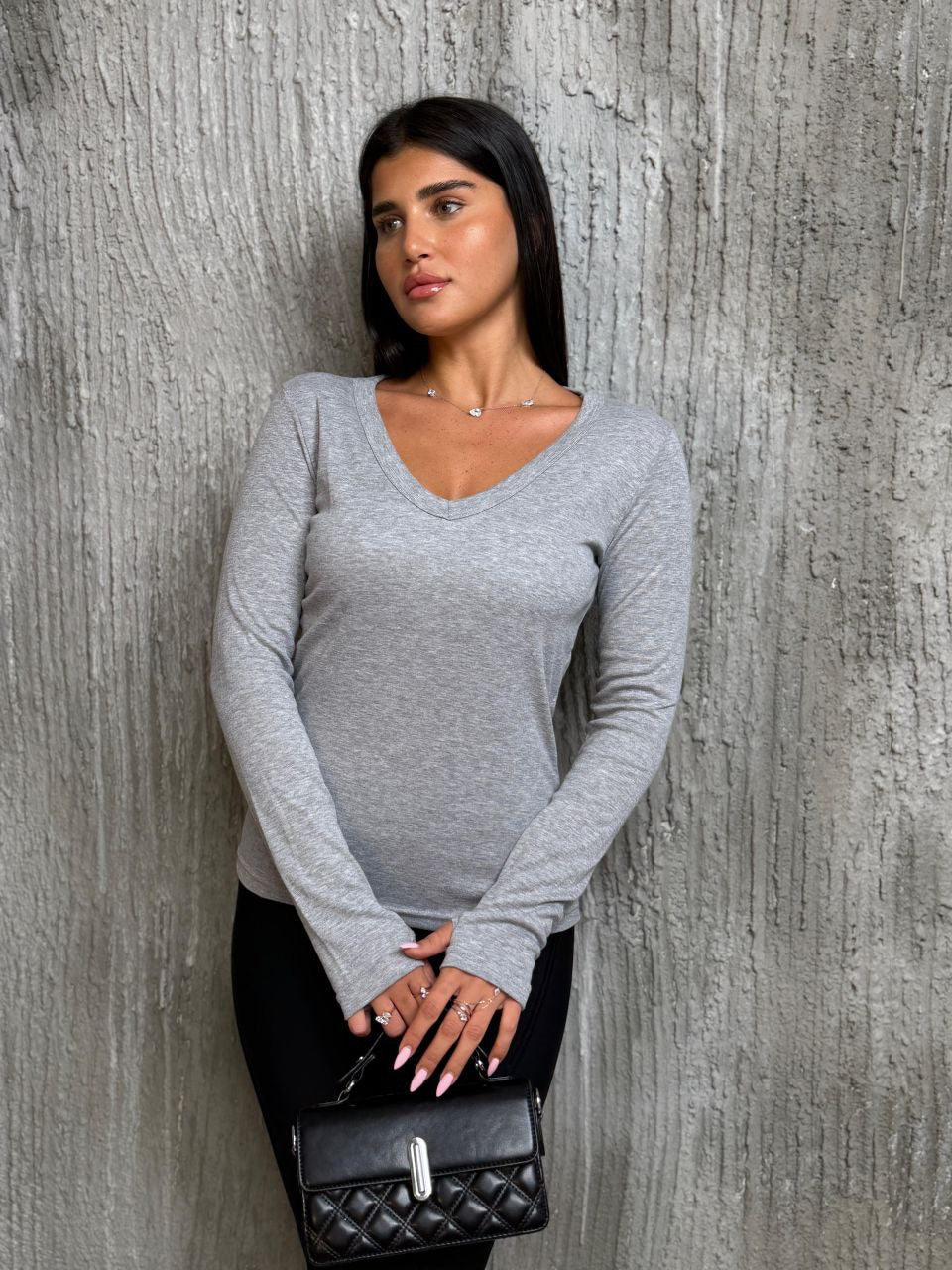 בייסיק כפפה וי ארוך