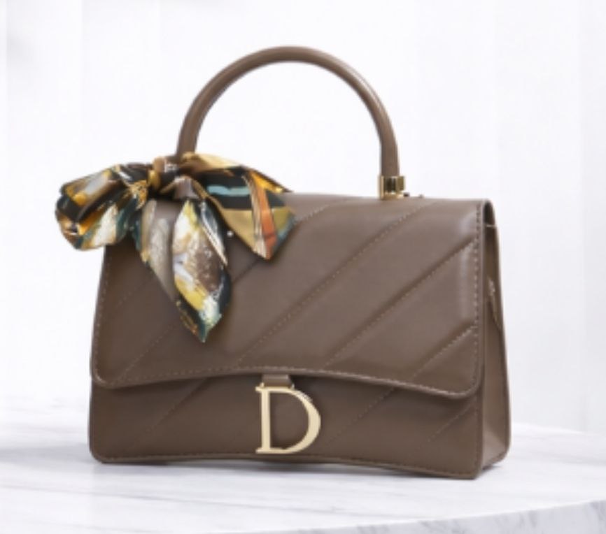 תיק יד מעוצב מטפחת די