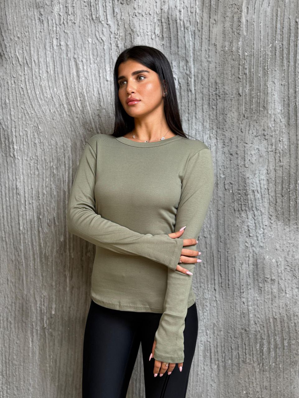 בייסיק כפפה ניקי ארוך