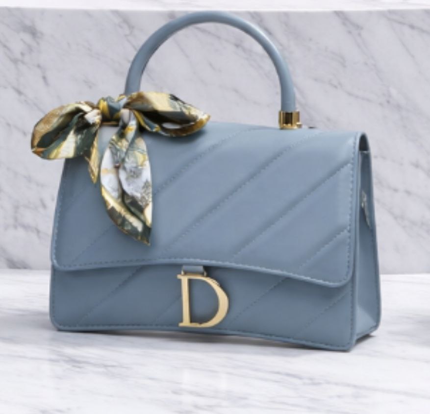 תיק יד מעוצב מטפחת די